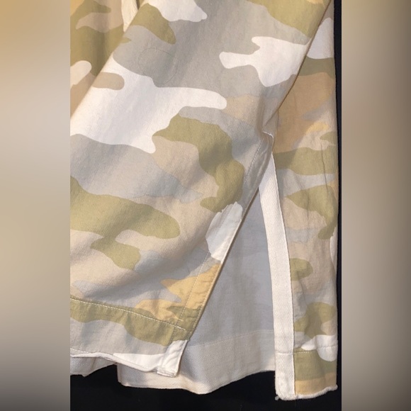 aerie Oversized Hoodie with High Side Slits in Sun Washed Desert Camo size XS - Picture 13 of 16